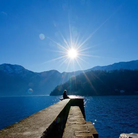 Lägenhet Lake View Acquaseria