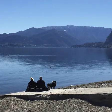Lägenhet Lake View